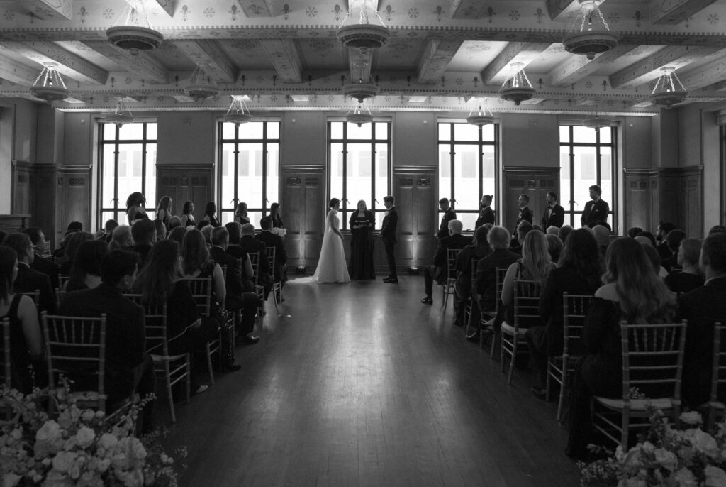 An elegant and timeless downtown Dallas, Texas wedding ceremony at the 400 N Ervay wedding venue. Discover candid, editorial, and documentary wedding photography on digital and film. 