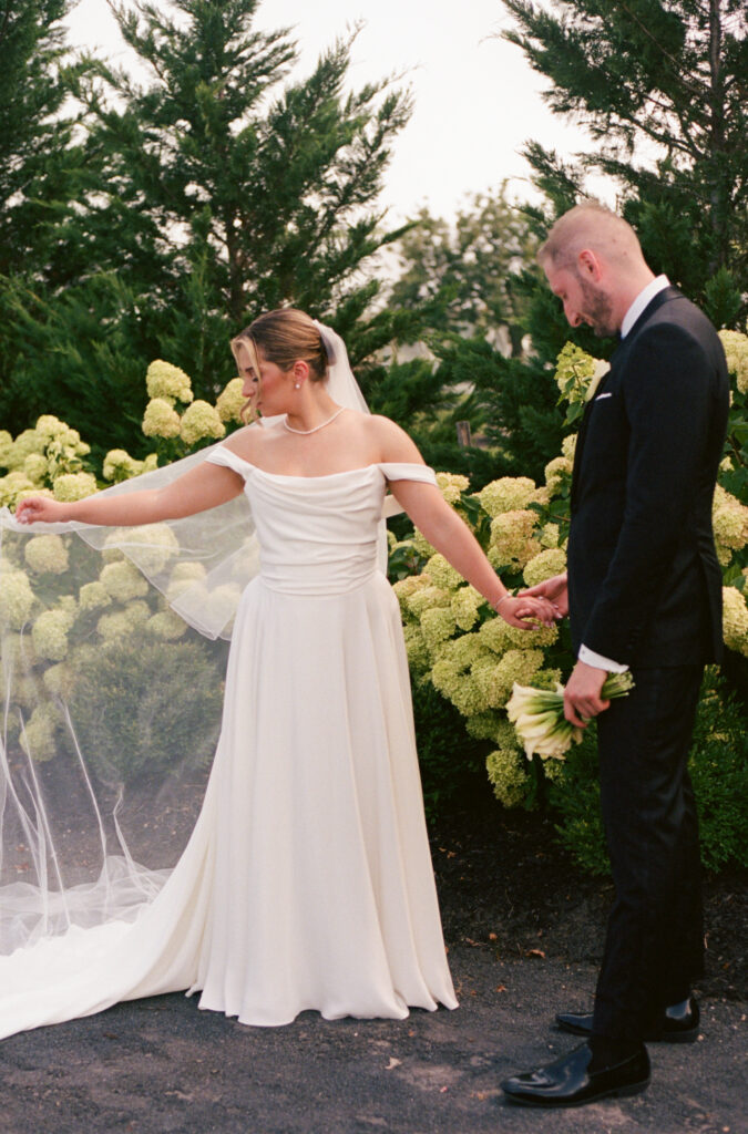 Photos of a summer wedding in New Jersey on 35mm film. Discover documentary film wedding photography in New York and New Jersey. 