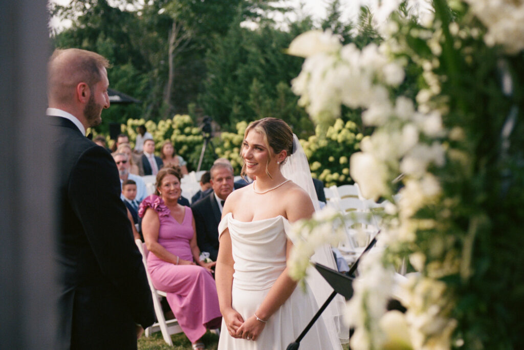 Photos of a summer wedding in New Jersey on 35mm film. Discover documentary film wedding photography in New York and New Jersey. 