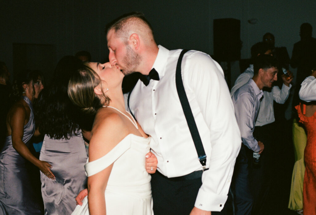 Photos of a summer wedding in New Jersey on 35mm film. Discover documentary film wedding photography in New York and New Jersey. 