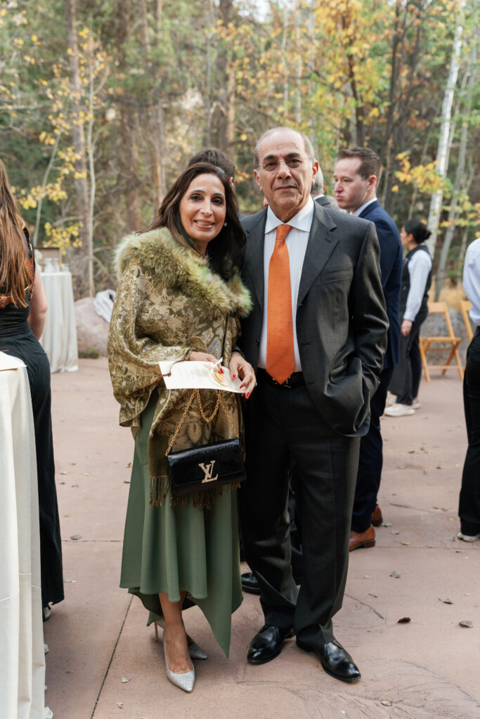 A modern fall wedding guest in Vail. Discover luxury editorial wedding photography in Colorado and beyond. 