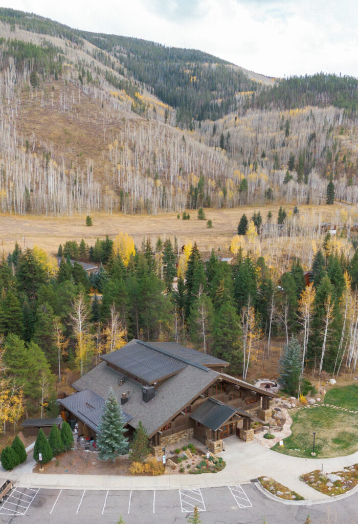 A modern fall wedding in Vail. Discover luxury editorial wedding photography in Colorado and beyond. 