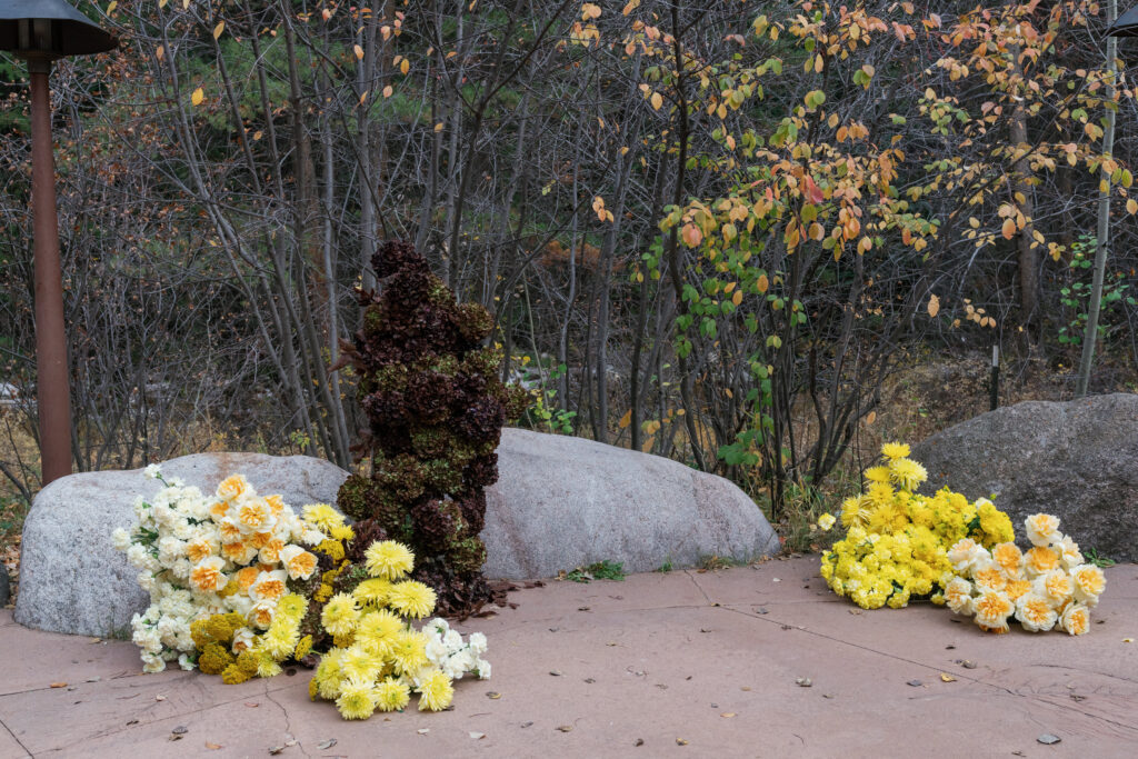 Modern fall wedding details in Vail. Discover yellow wedding inspiration and luxury wedding photography in Colorado and beyond.  