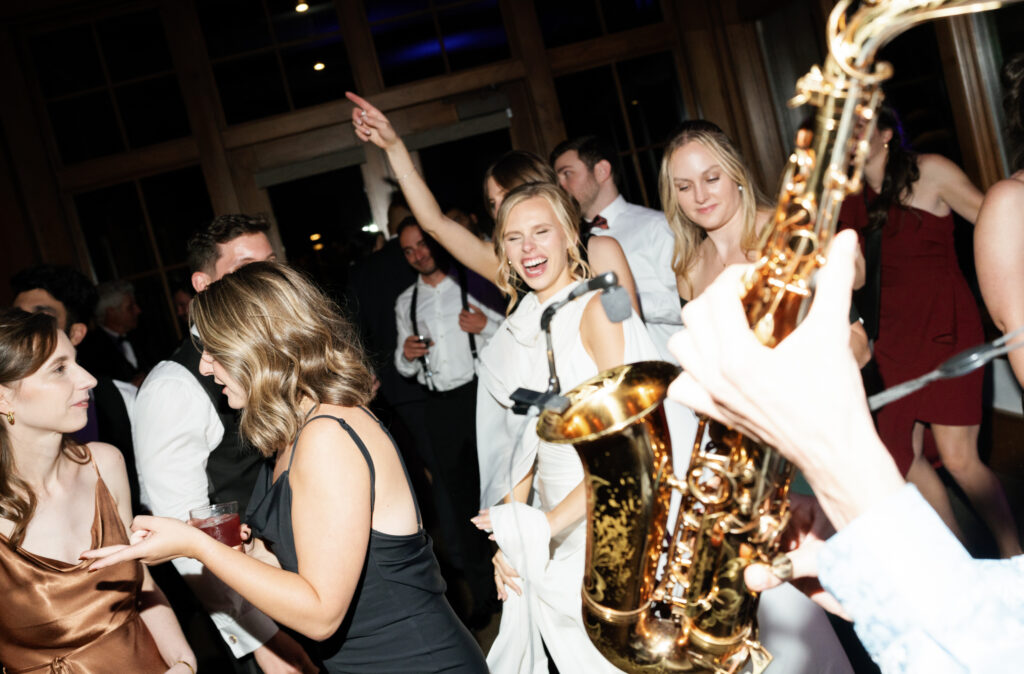 A modern fall wedding in Vail. Discover luxury documentary wedding photography in Colorado and beyond. 